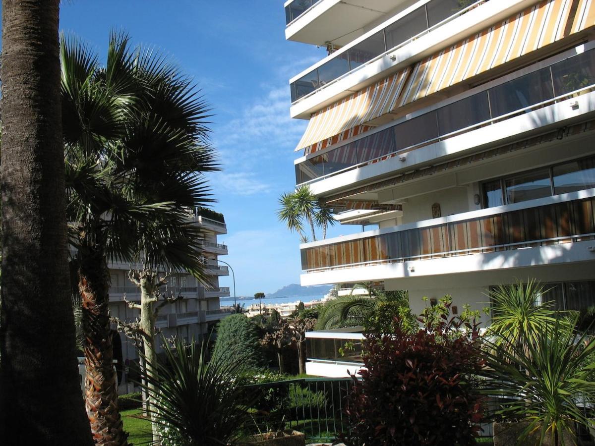 Joli Studio 4Pers Piscine Tout Confort Juan-les-Pins Zewnętrze zdjęcie