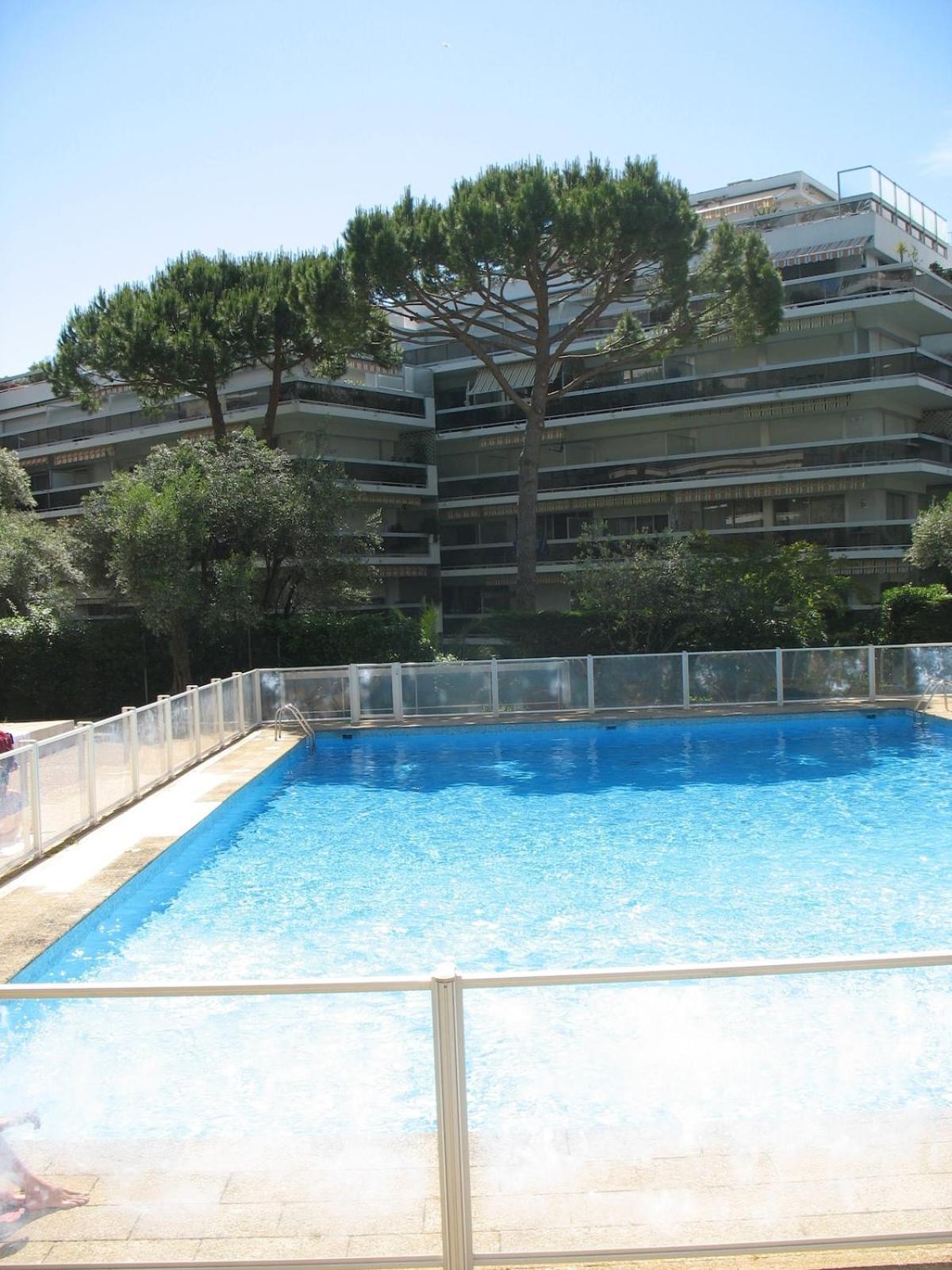 Joli Studio 4Pers Piscine Tout Confort Juan-les-Pins Zewnętrze zdjęcie